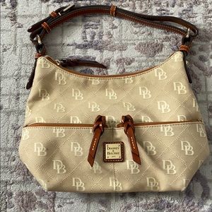 Dooney & Bourke purse